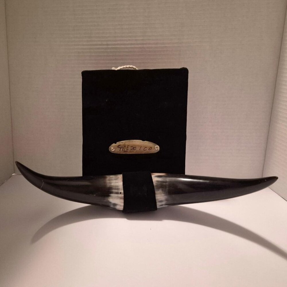 Black and White Decorative Horns